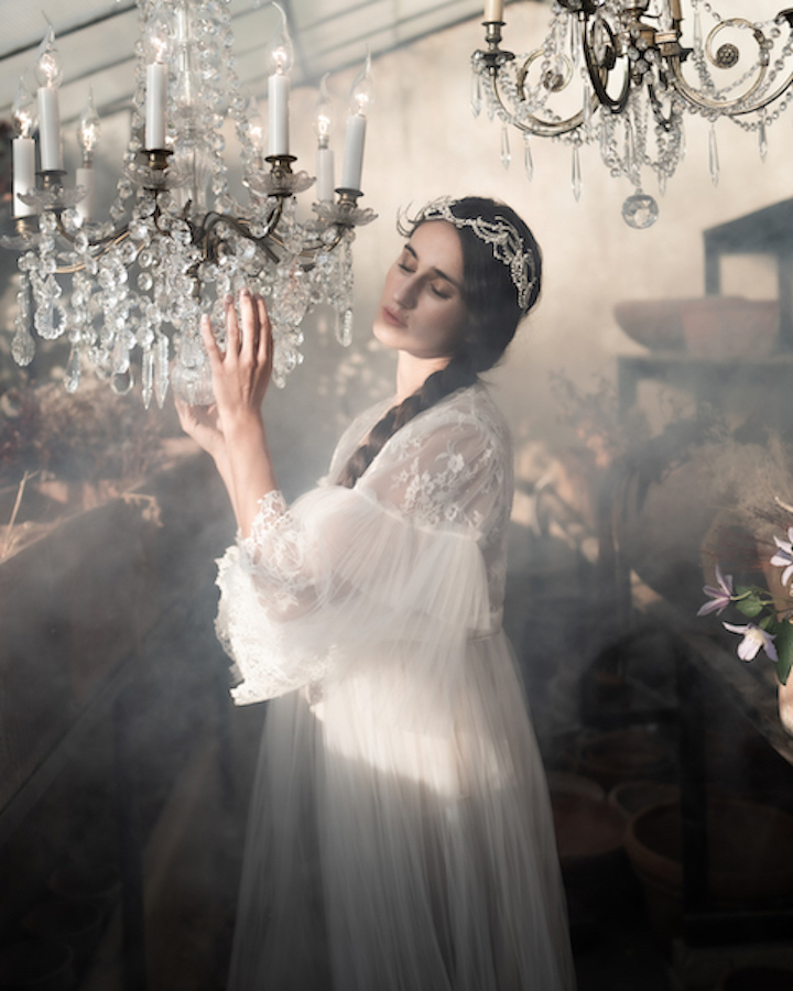 A dreamy atmosphere of bride by Martina Ruffini.
