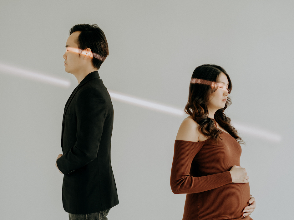 creative photo concepts include this maternity shot of mom and dad to be.