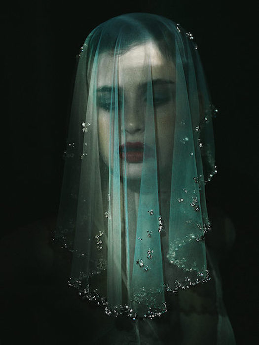 An eye-catching portrait of a veiled model by Joel & Justyna.