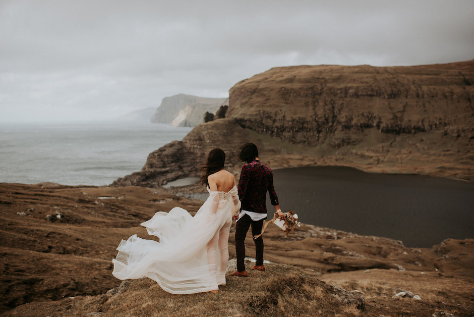 adventurous wedding and elopement of couple Jeff and Lillian in the Faroe Islands.