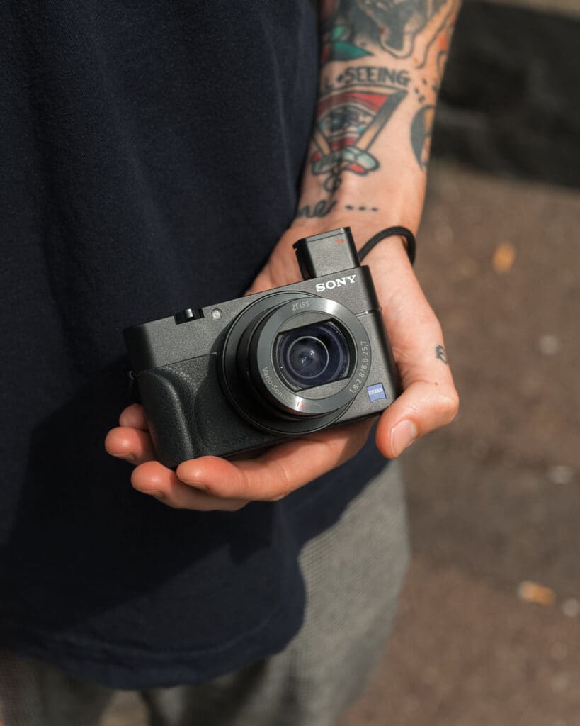 Selling your used photo and video gear can be a great way to maximize your equipment budget—or a total mess. 