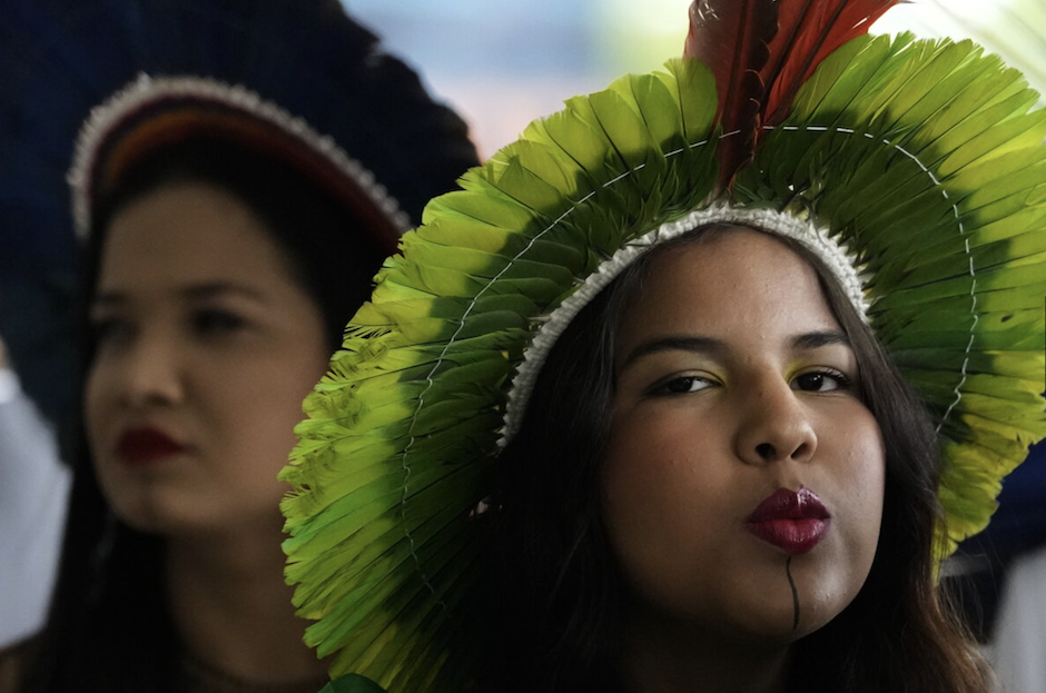 Friday Five portrait from U.S. News.